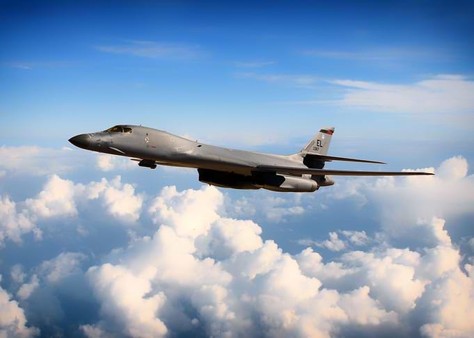 Rockwell B-1b Lancer ou of Ellsworth AFB San Diego.