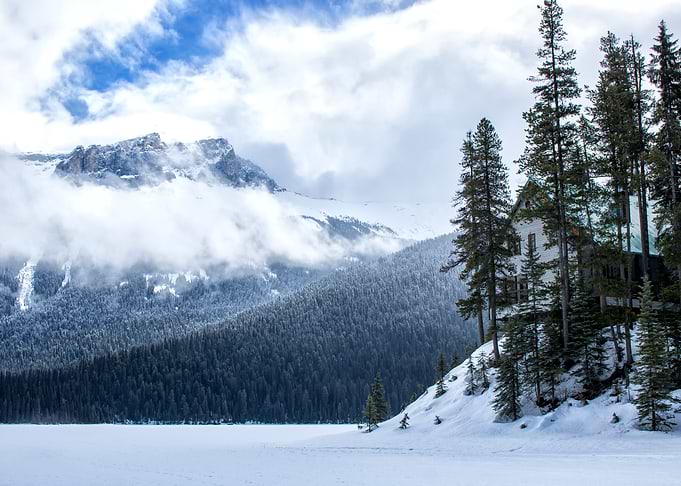 Point Cabin on Emerald Lake