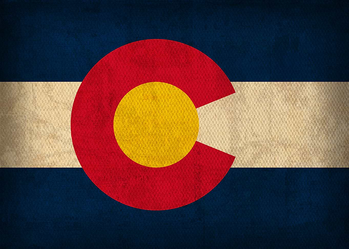 Colorado State Flag on Distressed Canvas