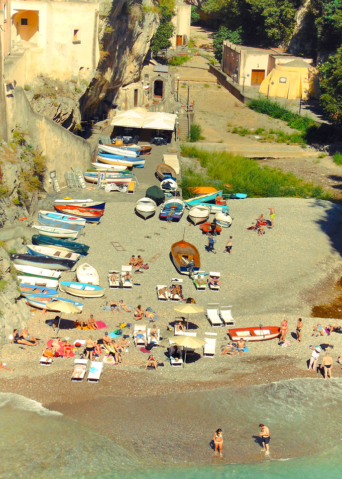 Furore bay