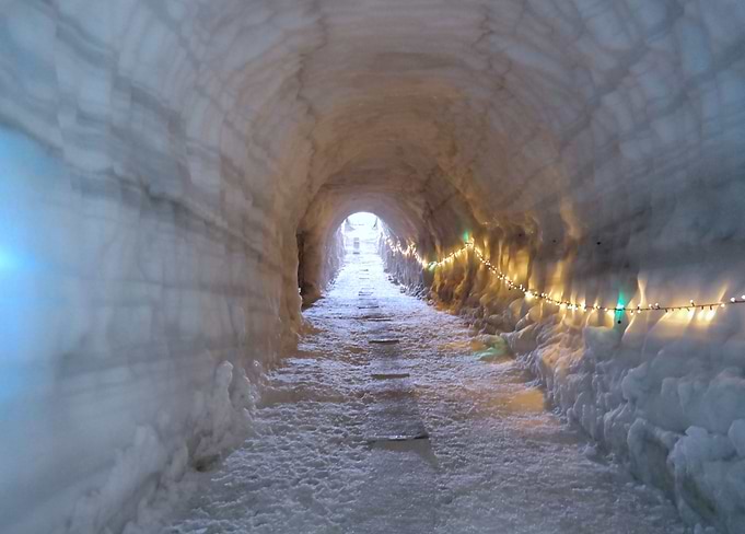 Tunnel