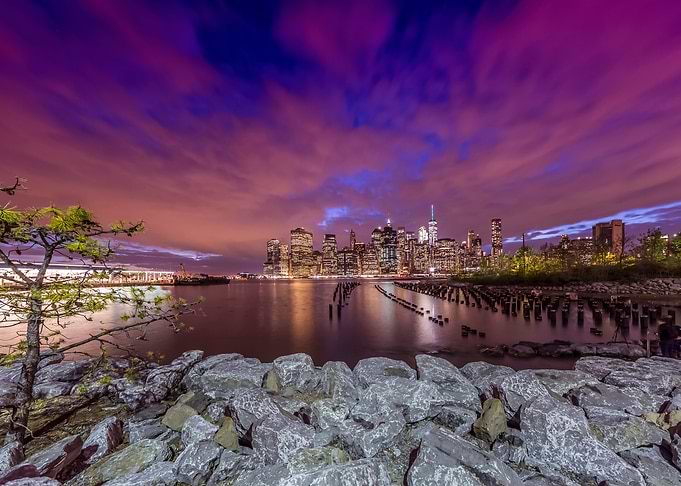 MANHATTAN SKYLINE