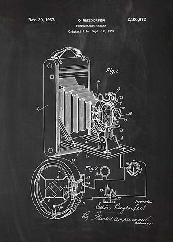 1932 Photographic Camera - Patent Drawing