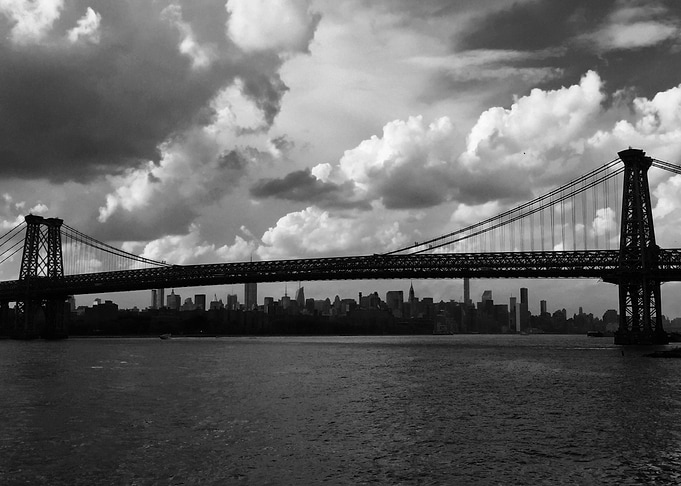 Williamsburg Bridge / black and white