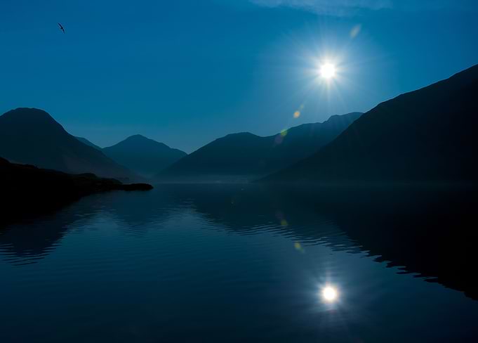 Dark Blue Horizon
