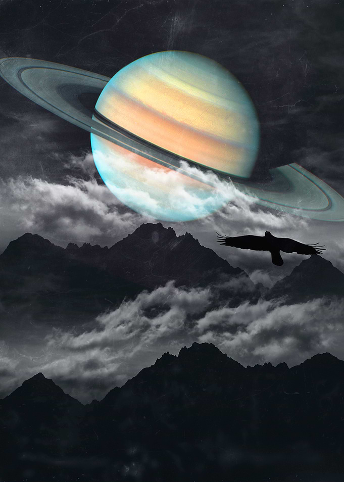 Saturn above mountains