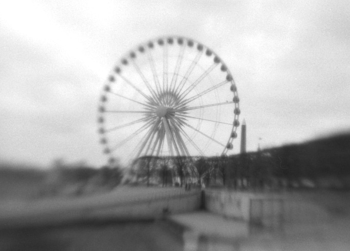 FERRIS IN THE MIST