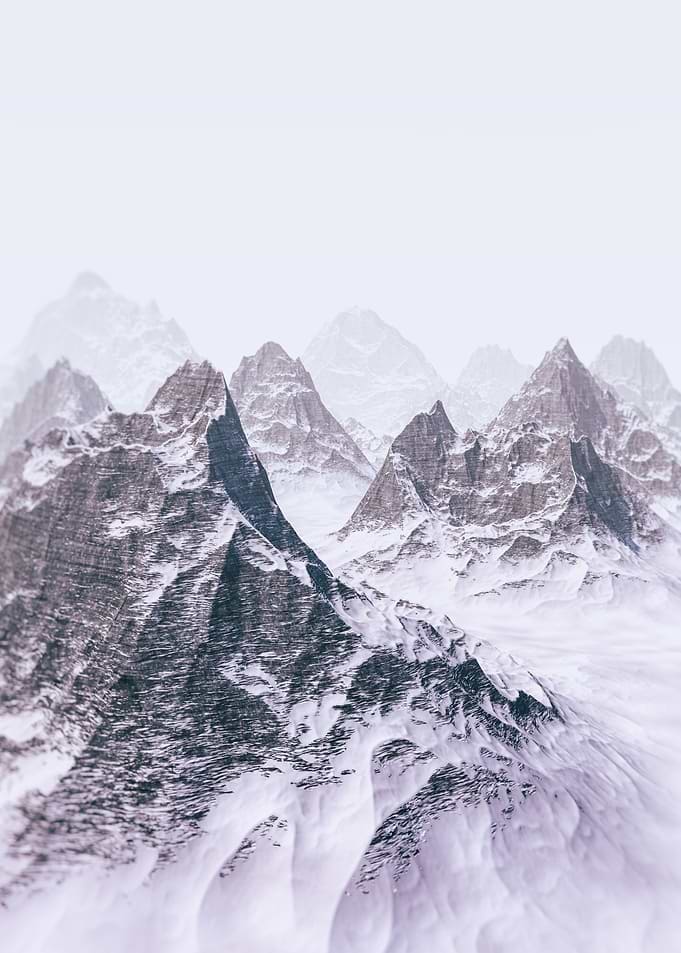 Border-less Misty Mountain