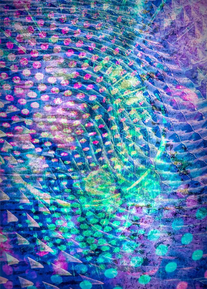 swirl and dots