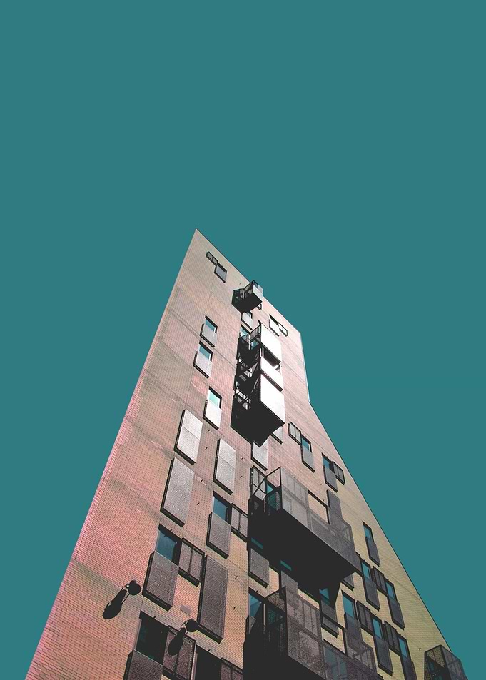 765 • Monolith