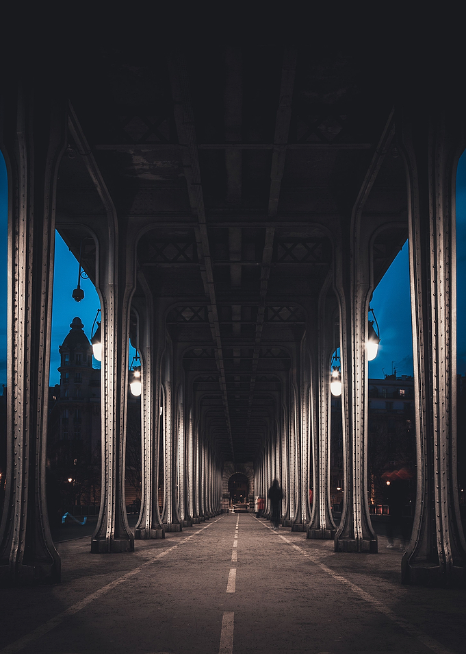 Late Night Bridge, Pont Bir Hakeim