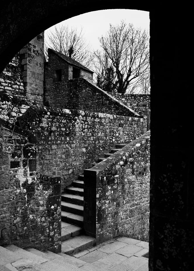 darkness castle