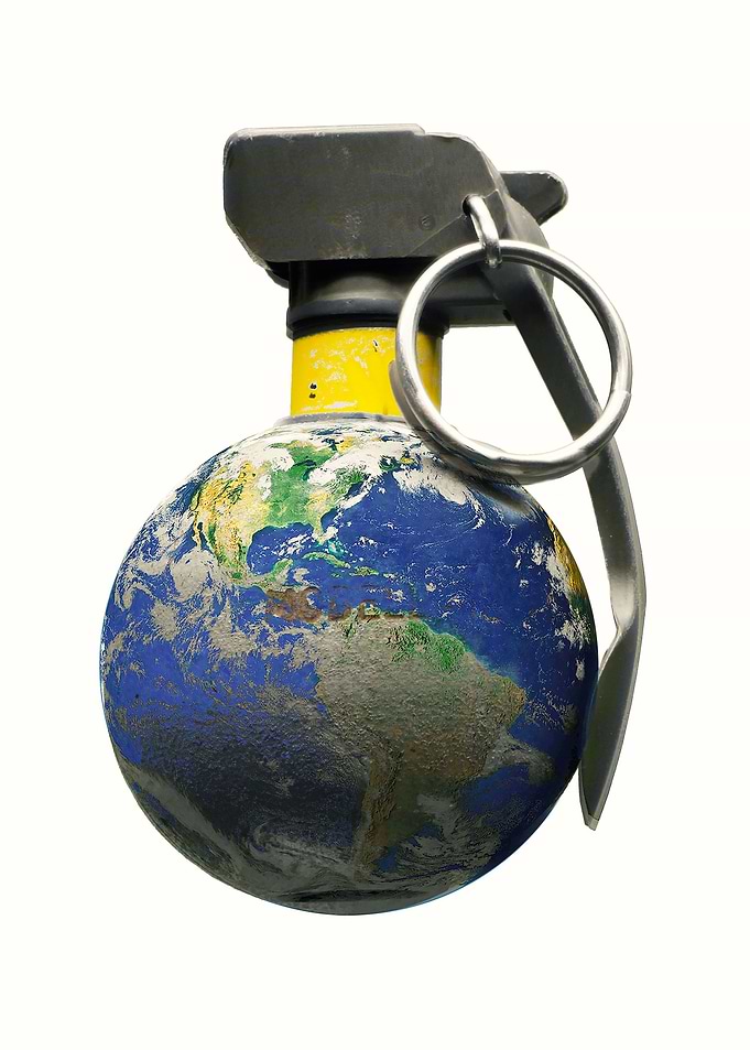 Grenade Earth