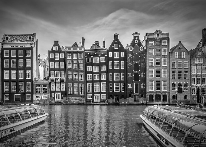 AMSTERDAM Damrak
