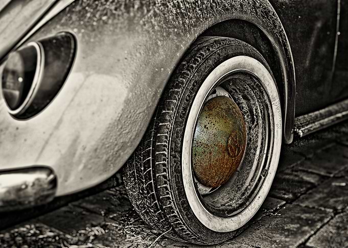 Volks Beetle Rusty Wheel 3
