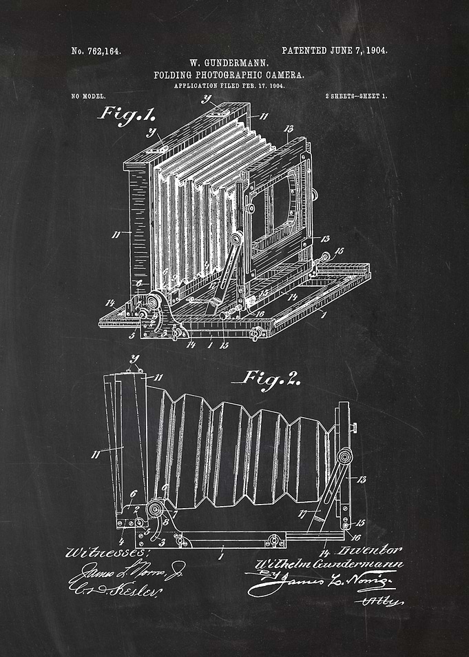 1904 Folding Photographic Camera - Patent Drawing
