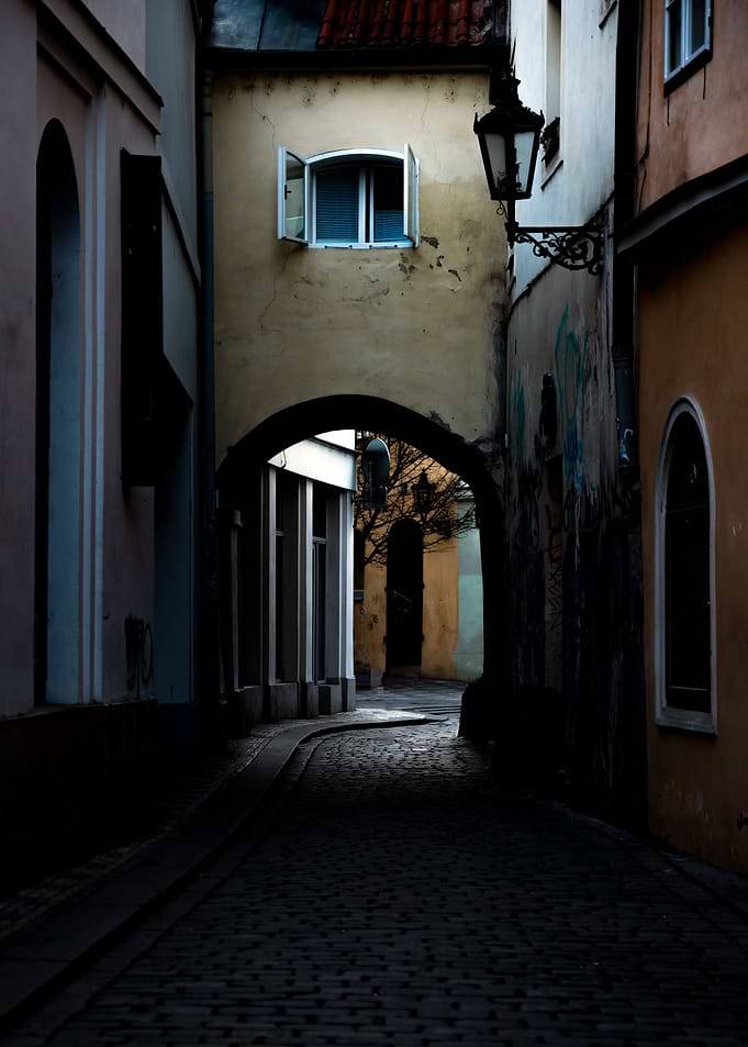 Dark Alleyway