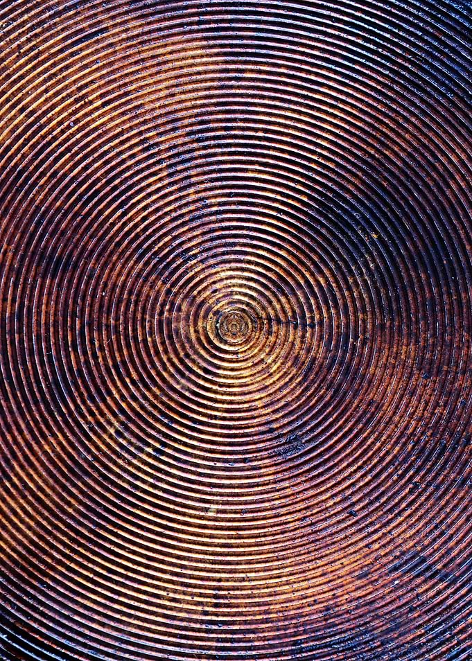 Spiral Metal Manipulation