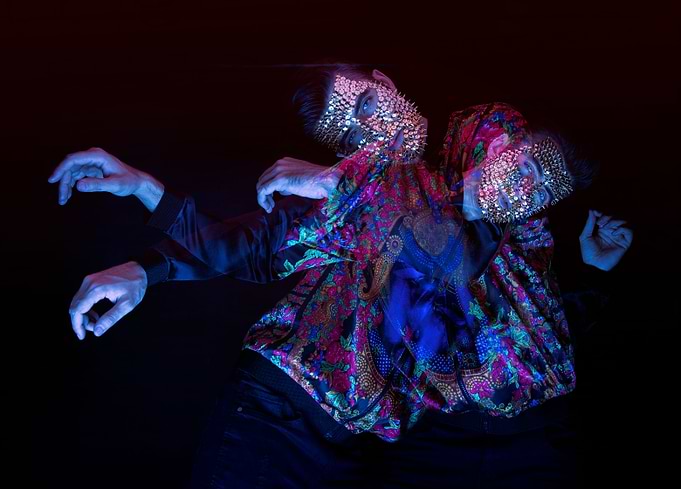 Neon Rhythmic illusions uv