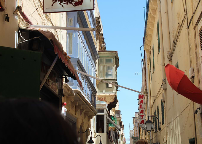 Strada Stretta