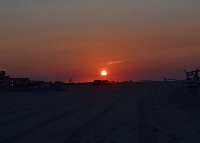 Minimalistic Sun