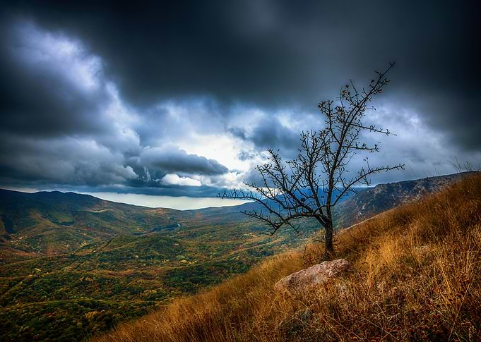 landscape, before a storm