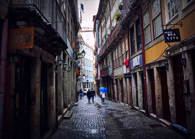 A dark Alley