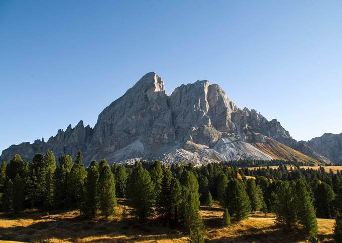 Yellow dolomites