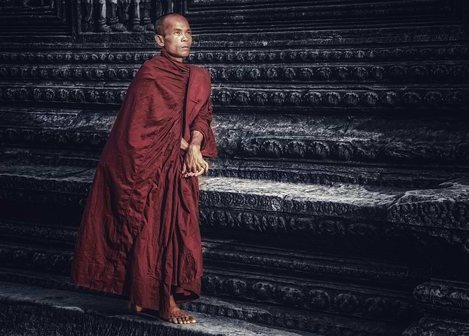 Monk meets the dawn