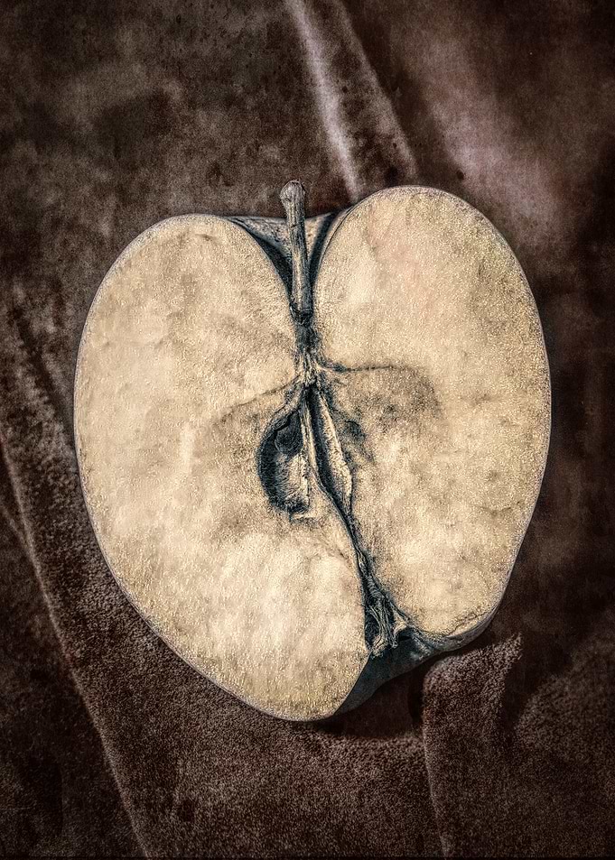 Half apple