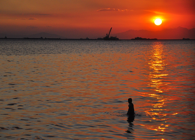 Sunset by the bay