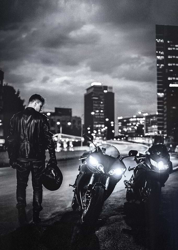 R1 vs GSXR