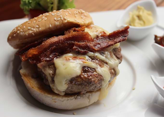 The real hamburguer