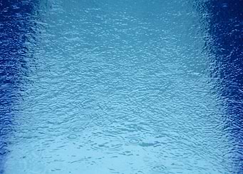 rain in da water