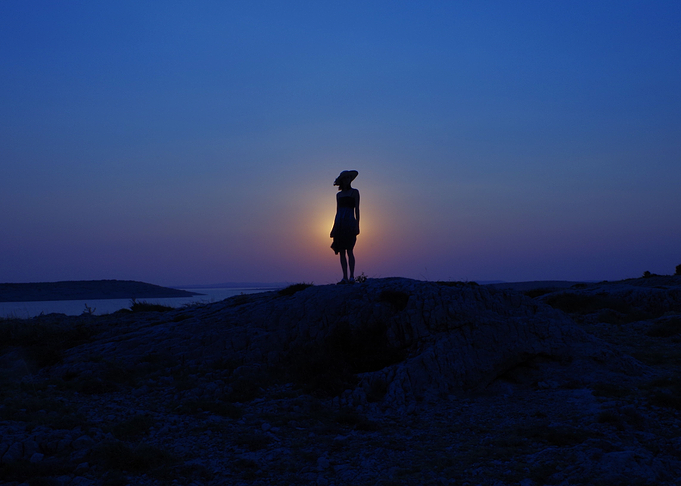 Sunset lady