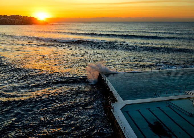 BOndi beach