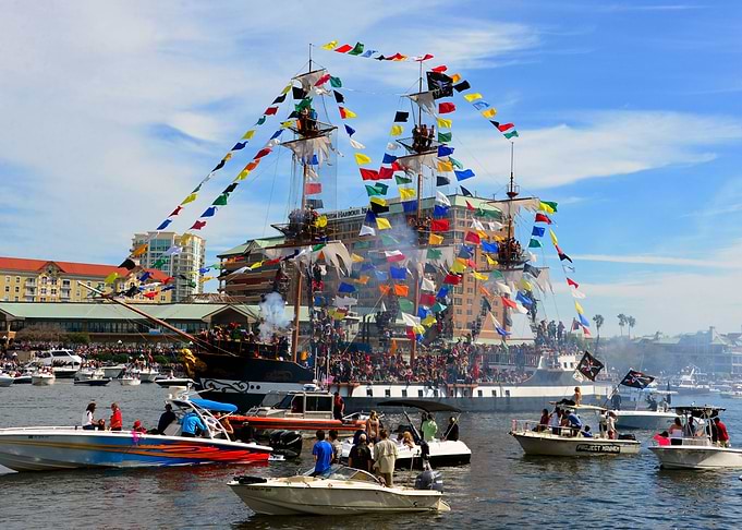 Jose Gaspar ship and crew