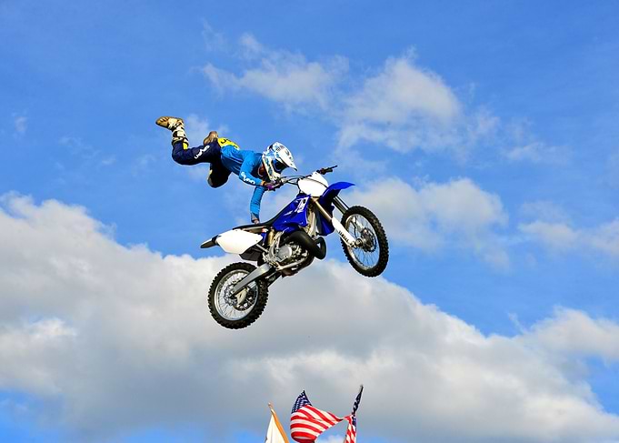 Motorcycle jumping work 4