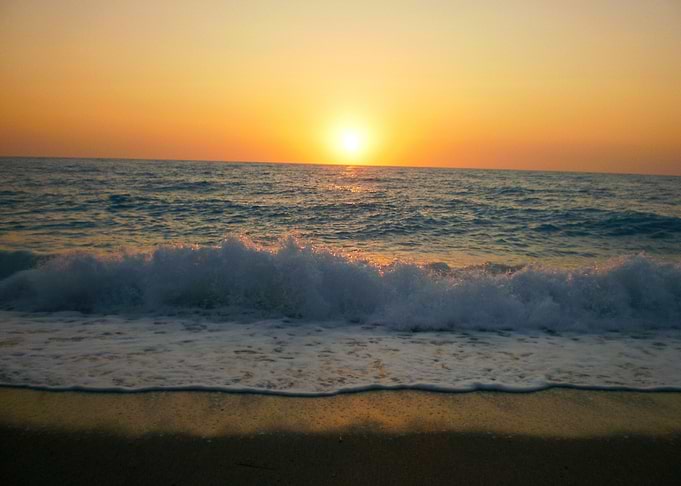 Golden waves