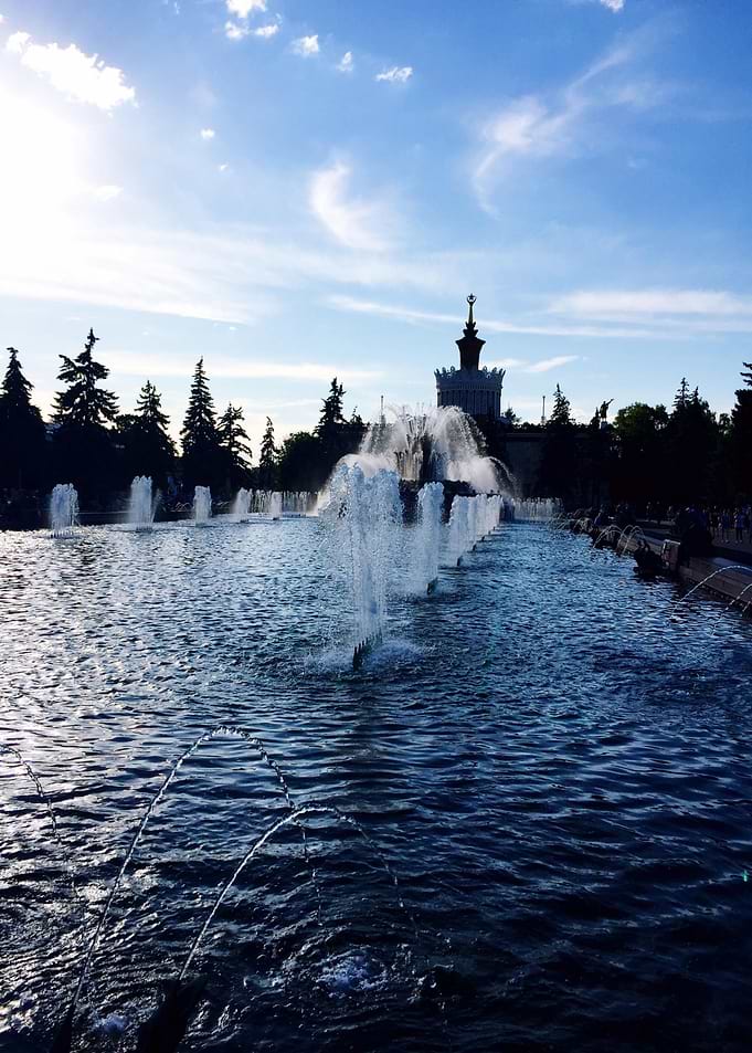 Fountain of blue