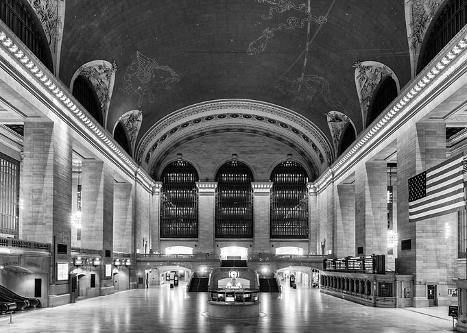 Grand Central Moment