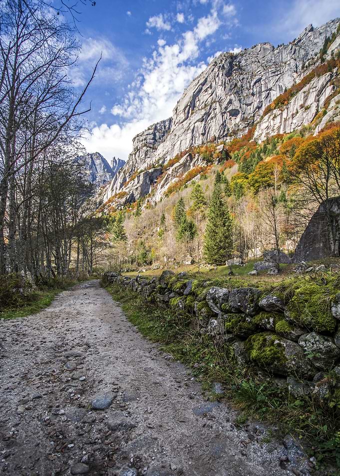 Fall mountain