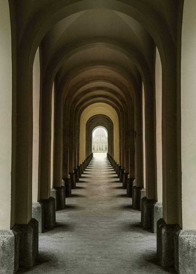 Passage of the arches