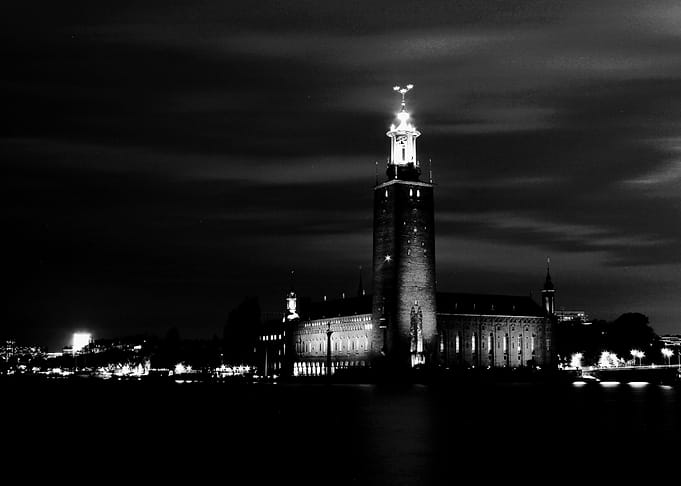 Stockholm city hall bw