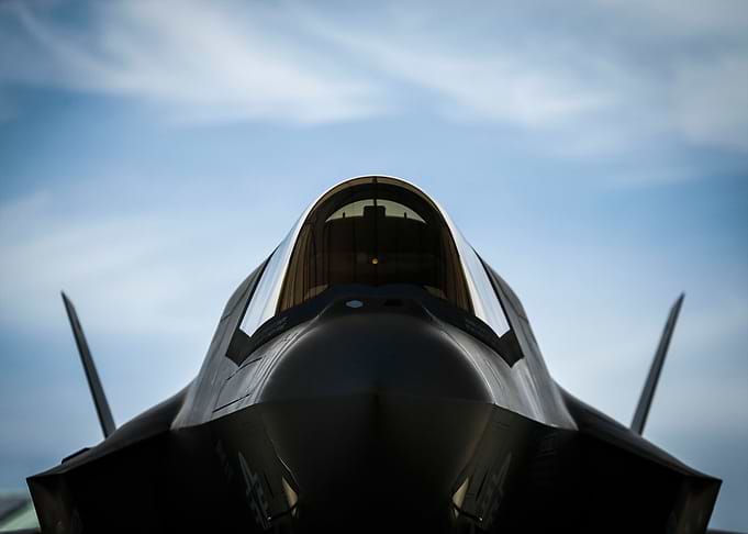 F35