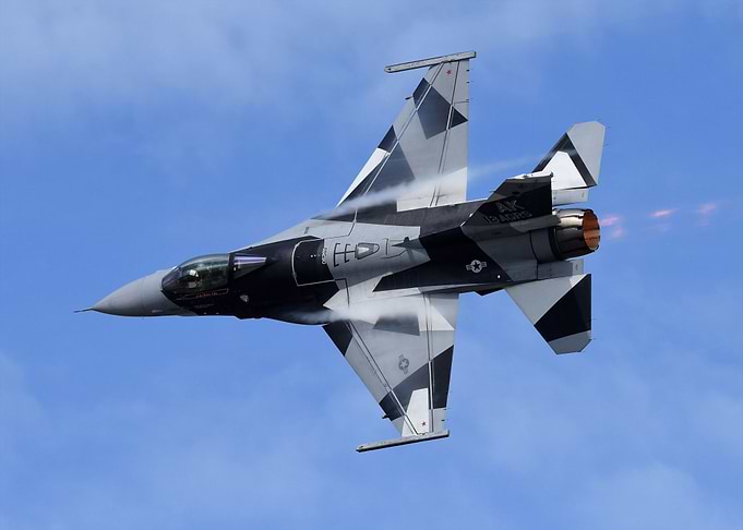 F16 Fighting Eagle