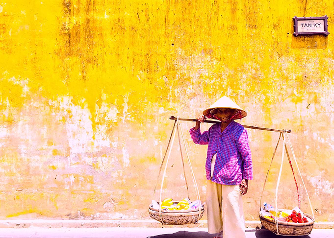 The women and old Town