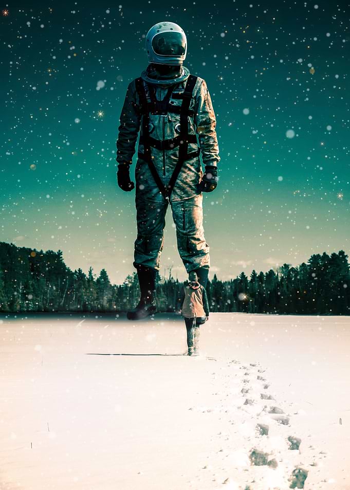 Giant Astronaut