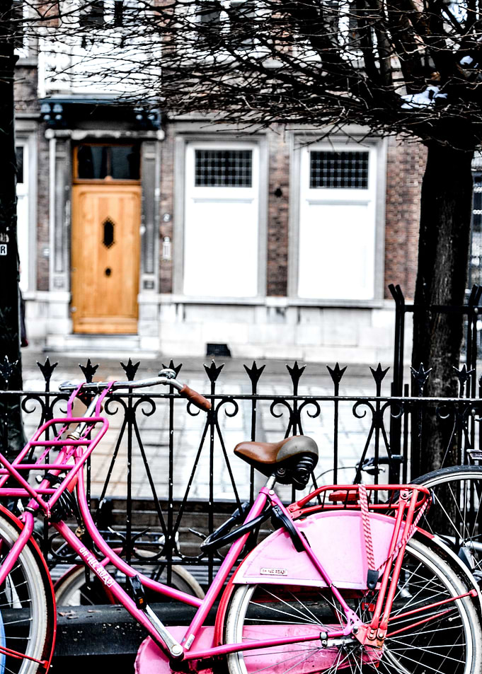 A touch of urban pink
