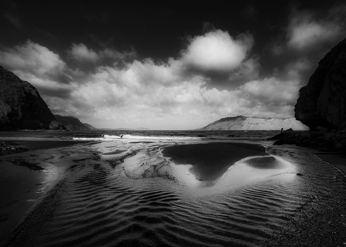 New Zealand Whatipu Beach